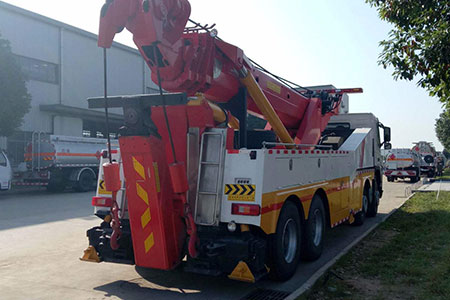 深圳市全区道理救援，上门24小时修车补胎搭电拖车